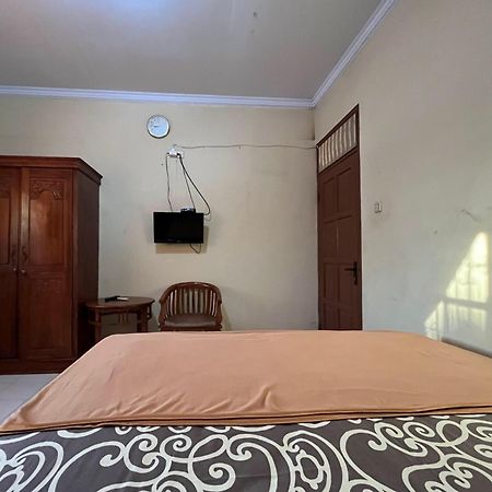 Reddoorz At Hotel Madani Syariah Lempuyangan Yogyakarta Dış mekan fotoğraf