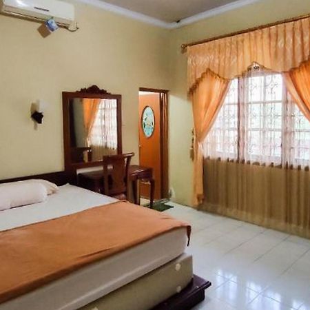 Reddoorz At Hotel Madani Syariah Lempuyangan Yogyakarta Dış mekan fotoğraf