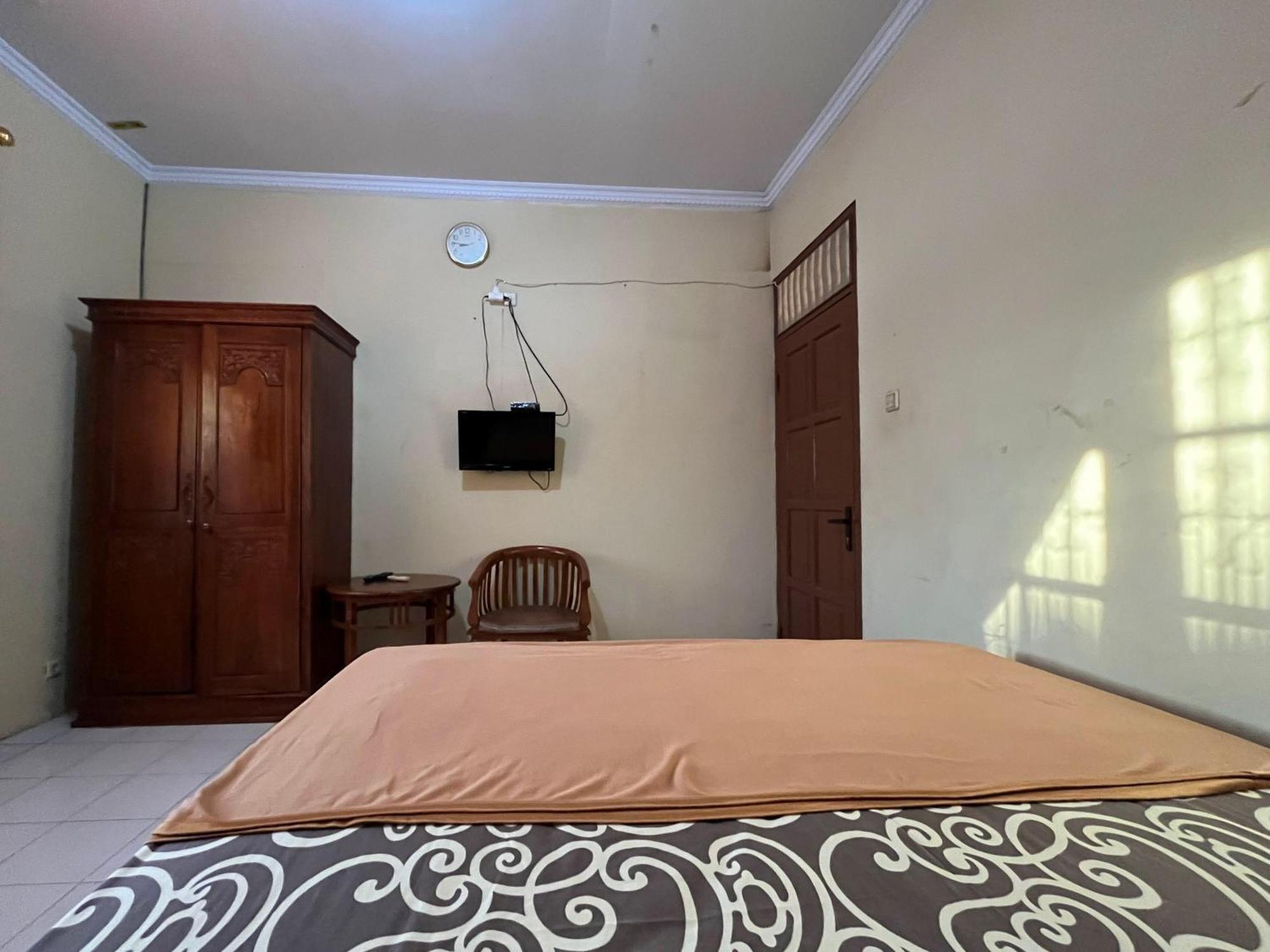 Reddoorz At Hotel Madani Syariah Lempuyangan Yogyakarta Dış mekan fotoğraf